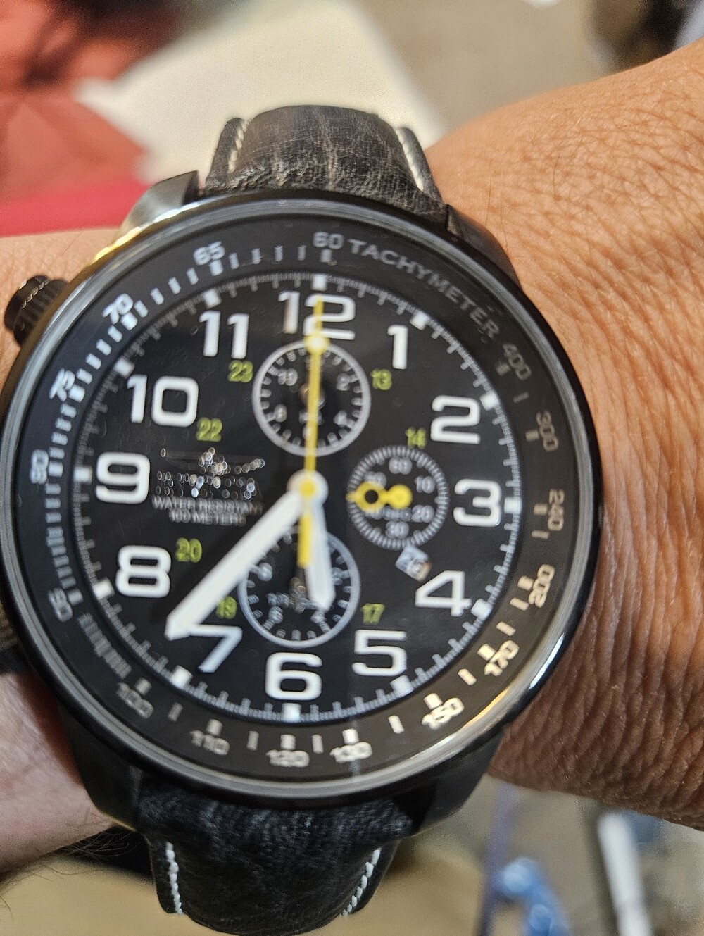 Mens Invicta Watch Black Leather Band #3332